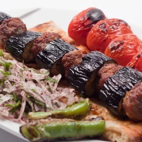 Patlıcanlı Kebap (1,5 Porsiyon)